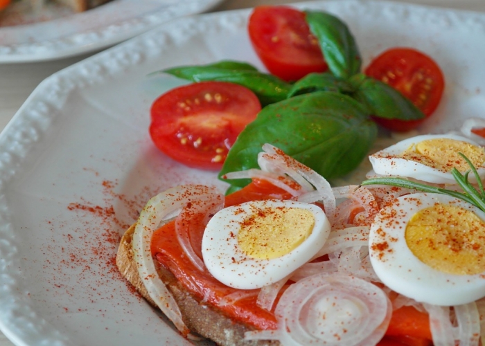 Vitamine D alimentaire: mettez des poissons gras et des oeufs au menu!